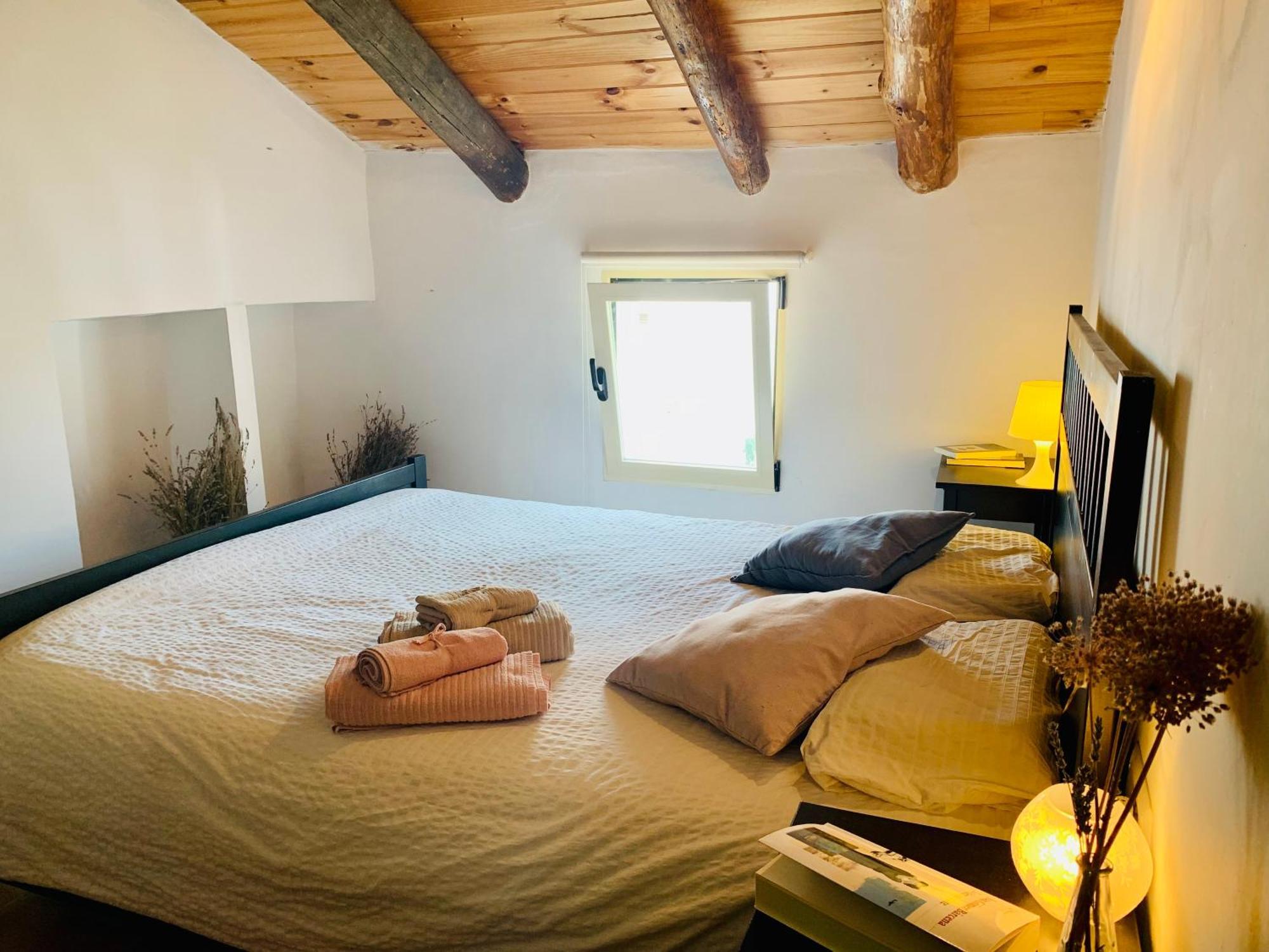 Casa Rural Con Encanto En La Puebla De Arenoso Esterno foto