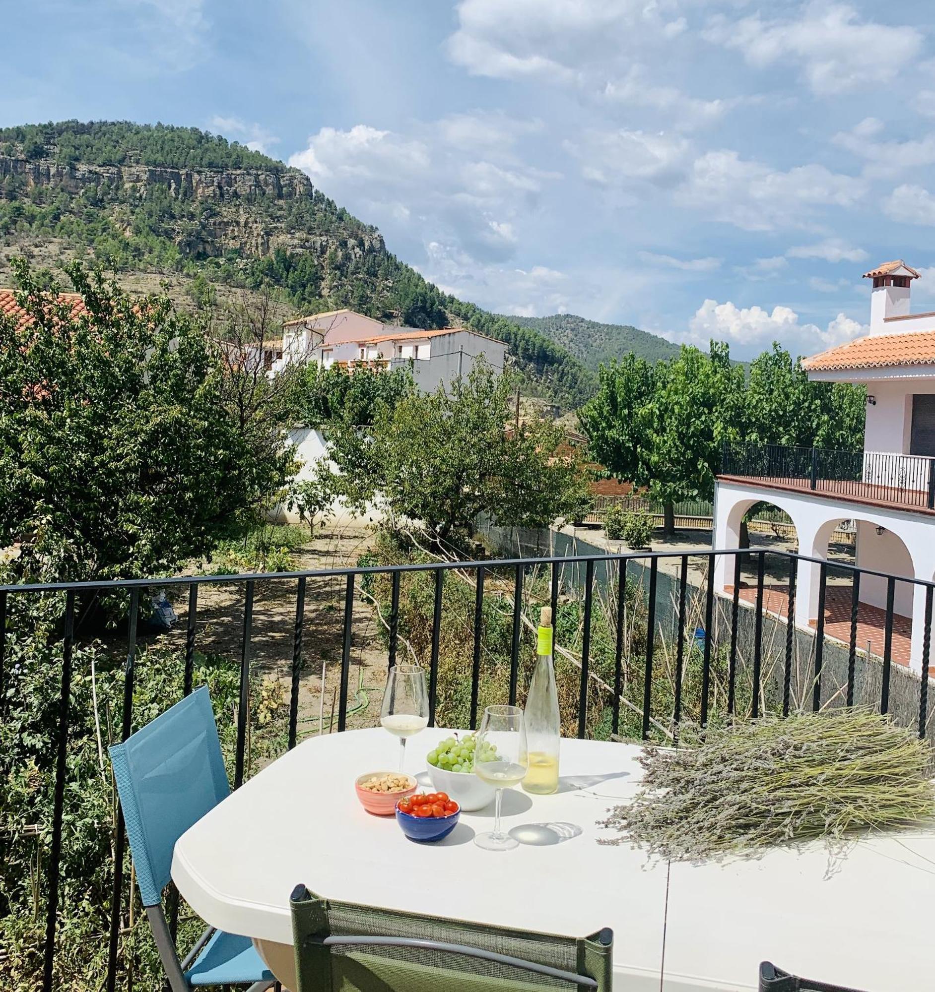 Casa Rural Con Encanto En La Puebla De Arenoso Esterno foto